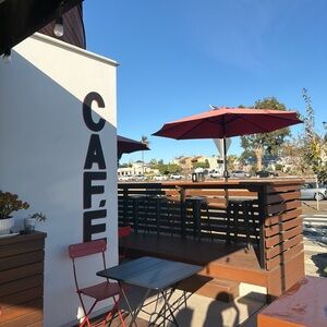 Meet your Posher, Fabi